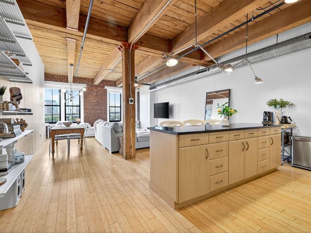 9 West Broadway 508, Boston, MA 02127