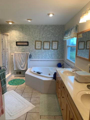 7460 Bethel Church Road, Lodi Twp, MI 48176