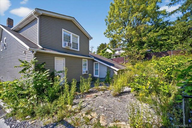 72 Main Street, Bloomingburg, NY 12721