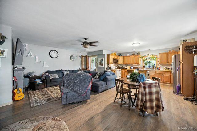 7604 Imlay City Road, Kenockee Township, MI 48006