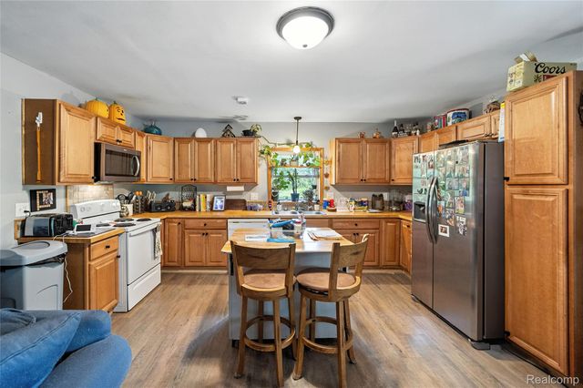 7604 Imlay City Road, Kenockee Township, MI 48006