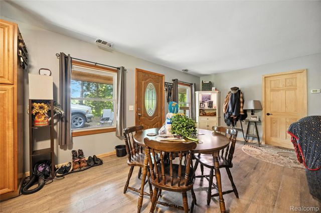 7604 Imlay City Road, Kenockee Township, MI 48006