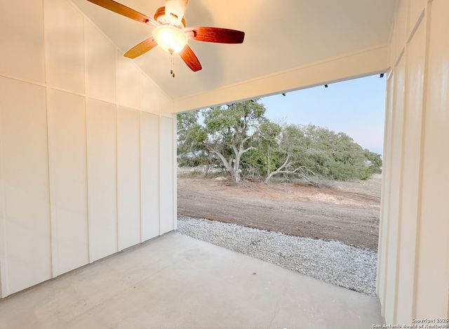 107 S Lon Price, Blanco, TX 78606