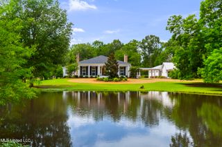 407 Saint Augustine Drive, Madison, MS 39110