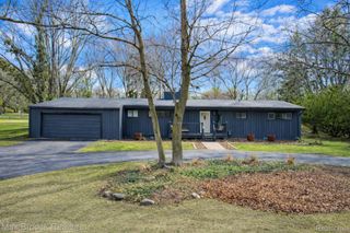 32700 Evergreen Road, Beverly Hills Village, MI 48025