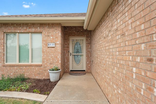 5737 107th Street, Lubbock, TX 79424