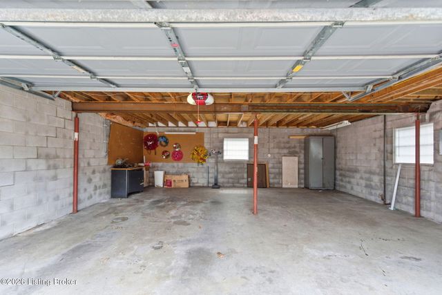 1518 Talmadge Way, Louisville, KY 40216