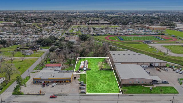 2412 Pasadena Boulevard, Pasadena, TX 77502