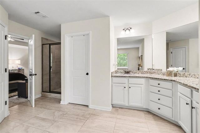 5513 Oconee Drive, Douglasville, GA 30135