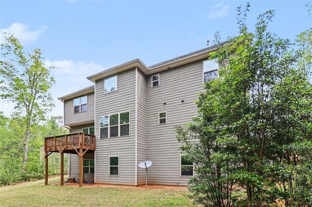 5513 Oconee Drive, Douglasville, GA 30135