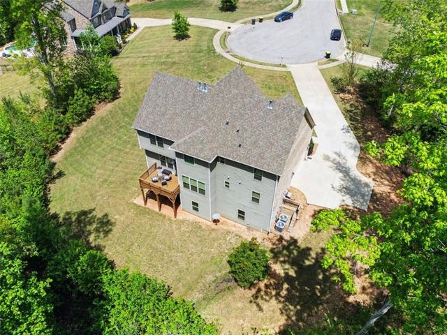 5513 Oconee Drive, Douglasville, GA 30135