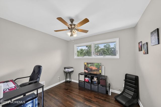 290 Riveredge Road, Tinton Falls, NJ 07724