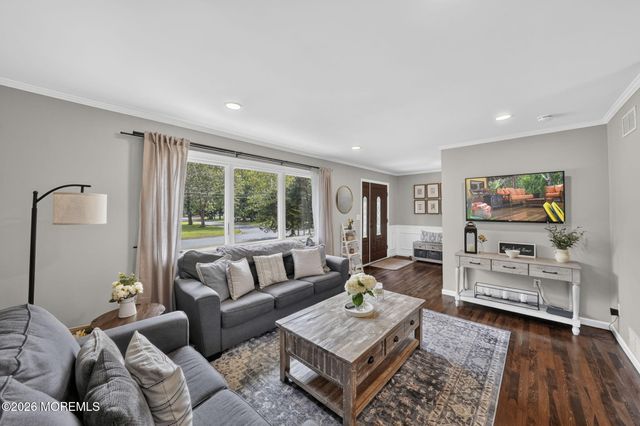 290 Riveredge Road, Tinton Falls, NJ 07724