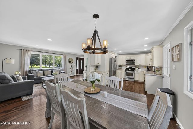 290 Riveredge Road, Tinton Falls, NJ 07724