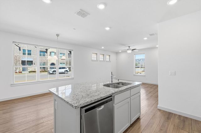 2714 Shelby Drive, Lewisville, TX 75067