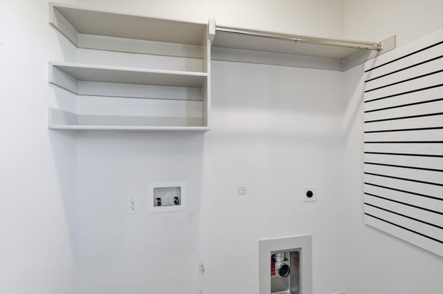 2714 Shelby Drive, Lewisville, TX 75067