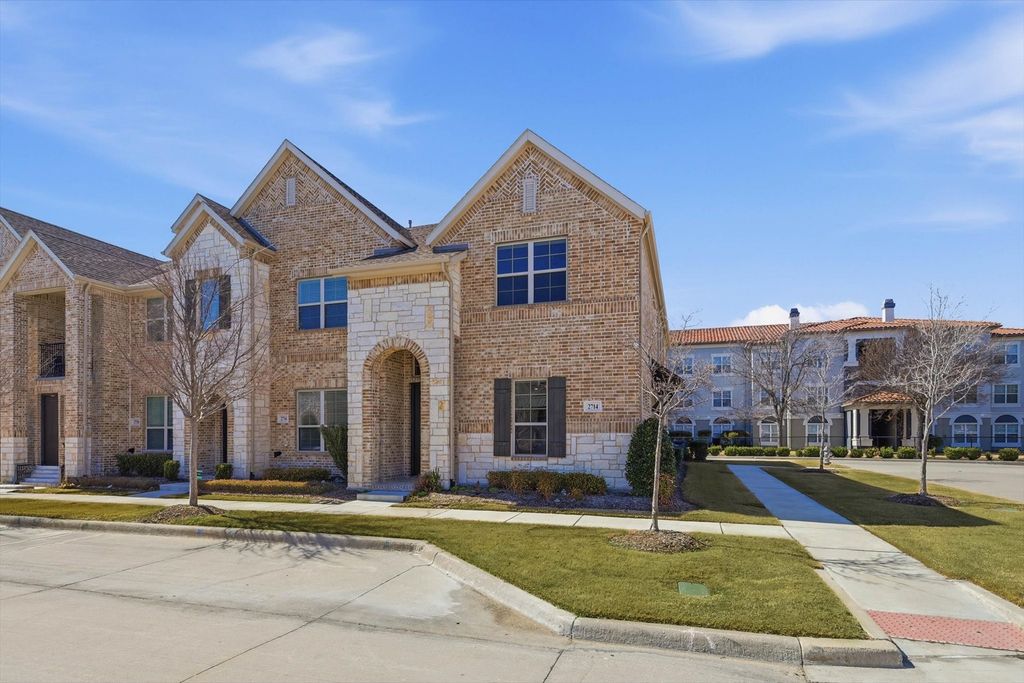 2714 Shelby Drive, Lewisville, TX 75067