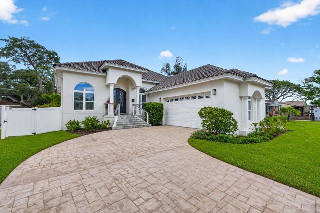 815 59TH AVENUE NE, St Petersburg, FL 33703