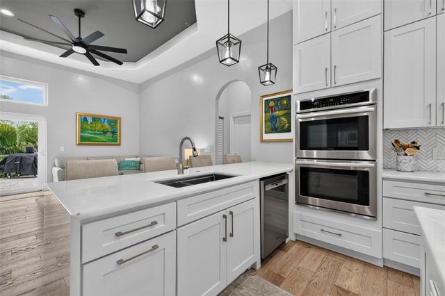 815 59TH AVENUE NE, St Petersburg, FL 33703
