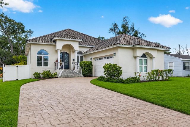 815 59TH AVENUE NE, St Petersburg, FL 33703