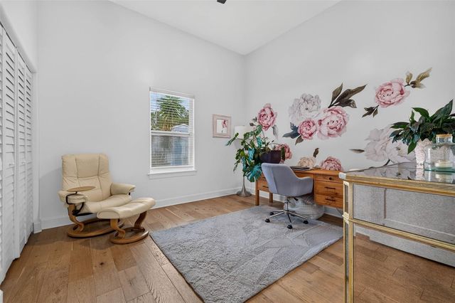 815 59TH AVENUE NE, St Petersburg, FL 33703