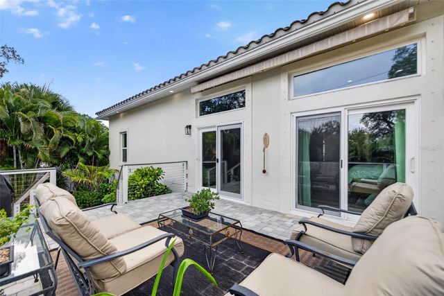 815 59TH AVENUE NE, St Petersburg, FL 33703