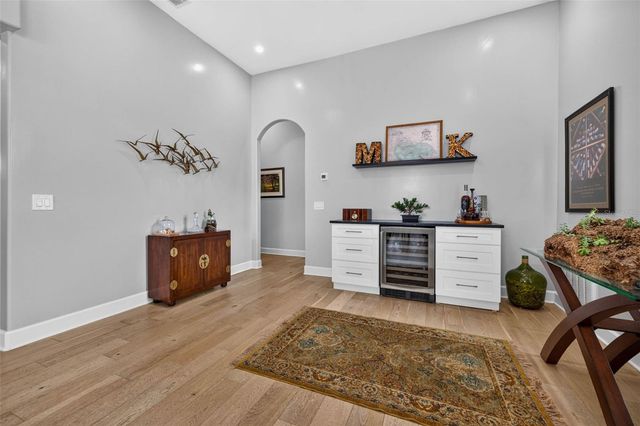 815 59TH AVENUE NE, St Petersburg, FL 33703
