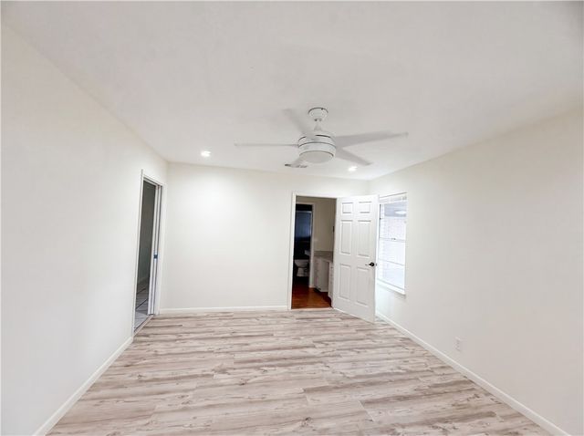 3710 Kingston Dr, Corpus Christi, TX 78415