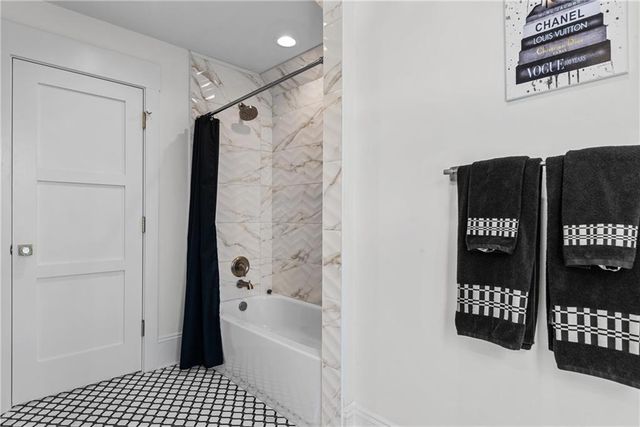 1180 Broadpoint Drive, Greensboro, GA 30642