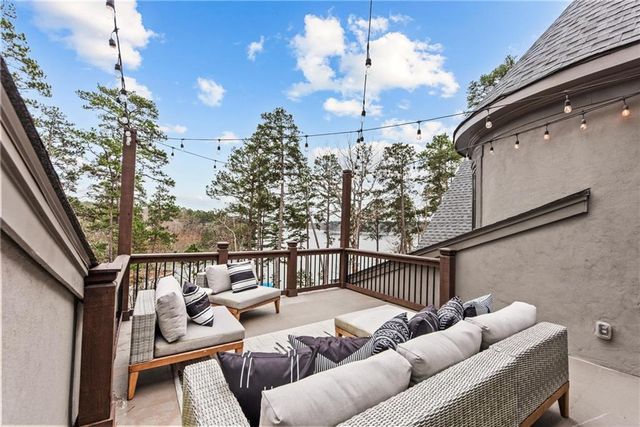 1180 Broadpoint Drive, Greensboro, GA 30642