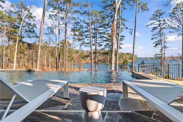 1180 Broadpoint Drive, Greensboro, GA 30642