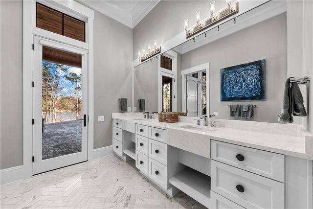 1180 Broadpoint Drive, Greensboro, GA 30642