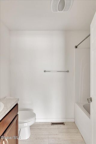 69 Log Woods Road, Pittstown, NY 12180