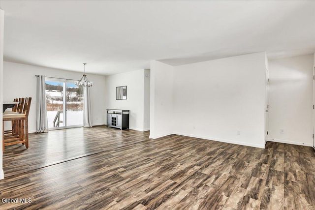 69 Log Woods Road, Pittstown, NY 12180