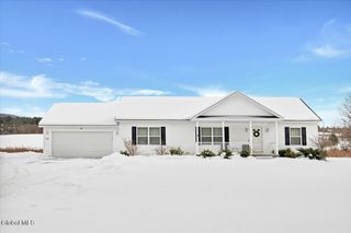 69 Log Woods Road, Pittstown, NY 12180