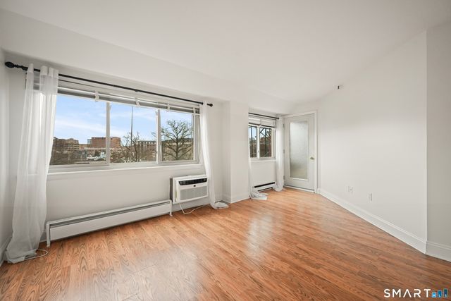104 North Street 401, Stamford, CT 06902