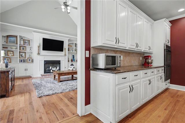 660 Sandy Creek Road, Fayetteville, GA 30214
