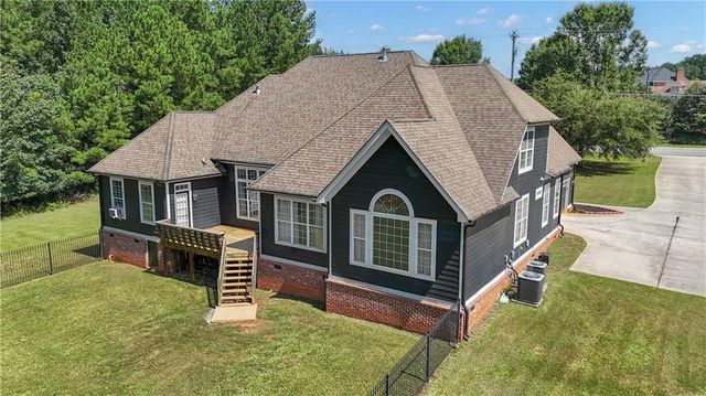660 Sandy Creek Road, Fayetteville, GA 30214