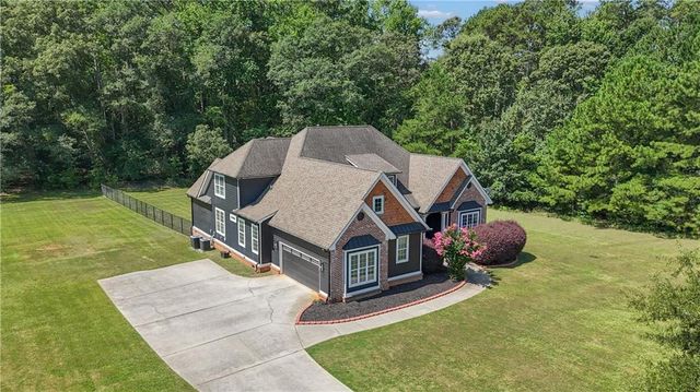 660 Sandy Creek Road, Fayetteville, GA 30214