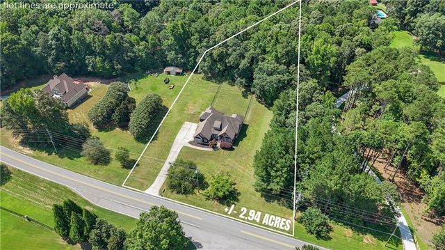 660 Sandy Creek Road, Fayetteville, GA 30214