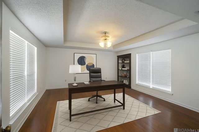 5029 Herridge Dr, Baton Rouge, LA 70817