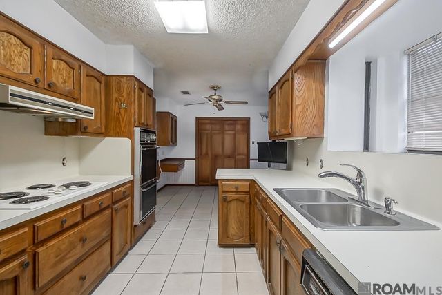 5029 Herridge Dr, Baton Rouge, LA 70817