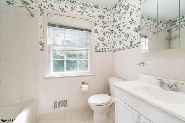 199 Casterline Rd, Denville Twp., NJ 07834