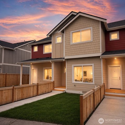 4741 Court R, Tacoma, WA 98404