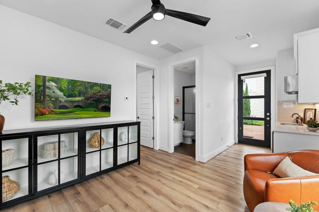 608 Tomichi TRL, Lakeway, TX 78738