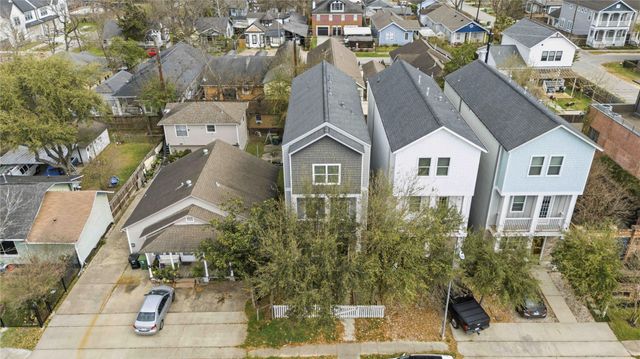 1006 Enid Street B, Houston, TX 77009