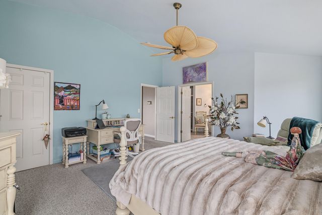 398 Madrone Ridge Drive, Grants Pass, OR 97527