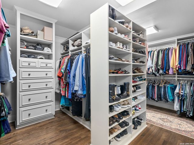 401 Ridgemont Avenue, Terrell Hills, TX 78209