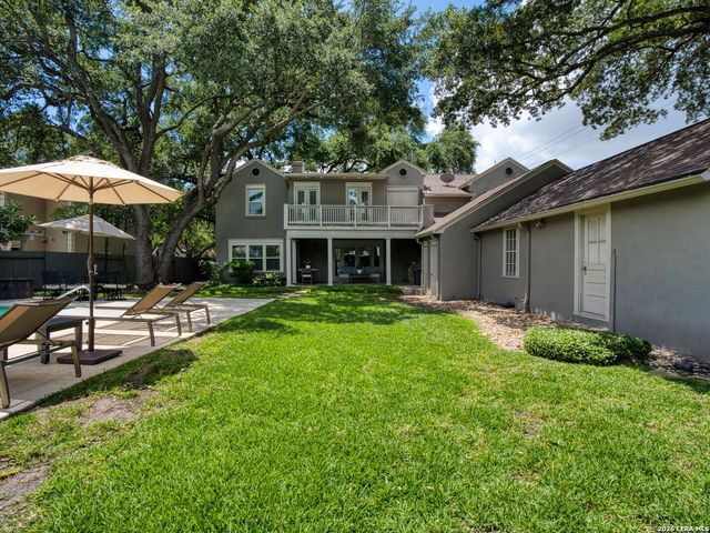 401 Ridgemont Avenue, Terrell Hills, TX 78209