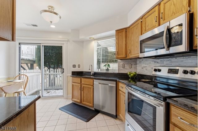 85 Encampment Drive, Bedminster Twp., NJ 07921